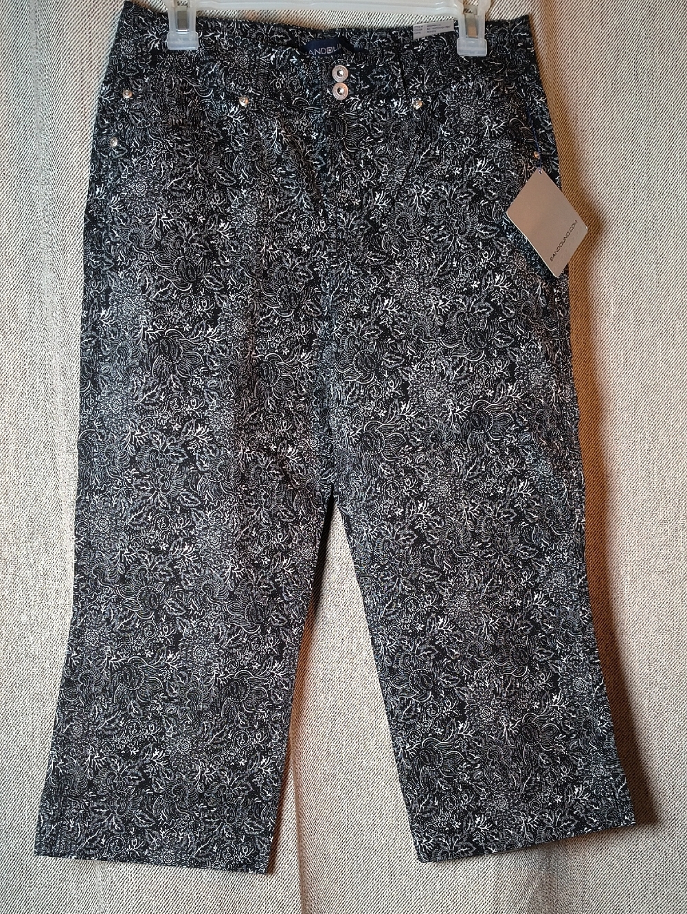 Bandolino Black and White Floral Pants